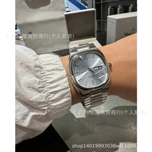 վ���ֱ�һ�����l�Ŷ��ҕ�C�ֱ�ʯӢ��Ů�й�С���ǹ�ɫ�r��Ů��