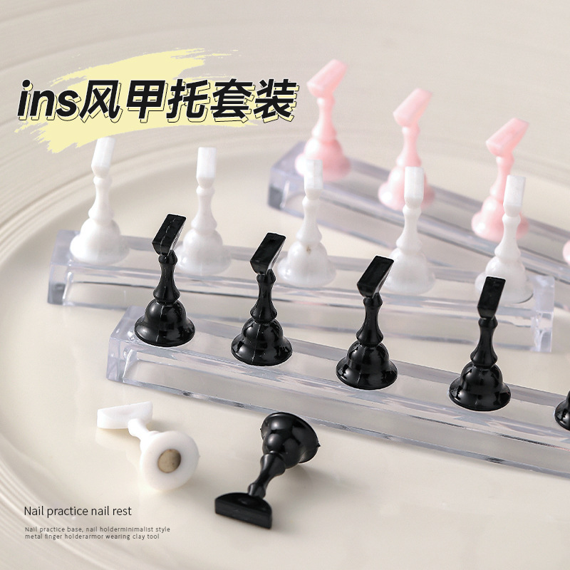 Nail art Japanese style same style chessboard nail holder practice base acrylic strip display stand for beginners nail art tool Nail art Japanese style same style chessboard nail holder practice base acrylic strip display stand for beginners nail art tool