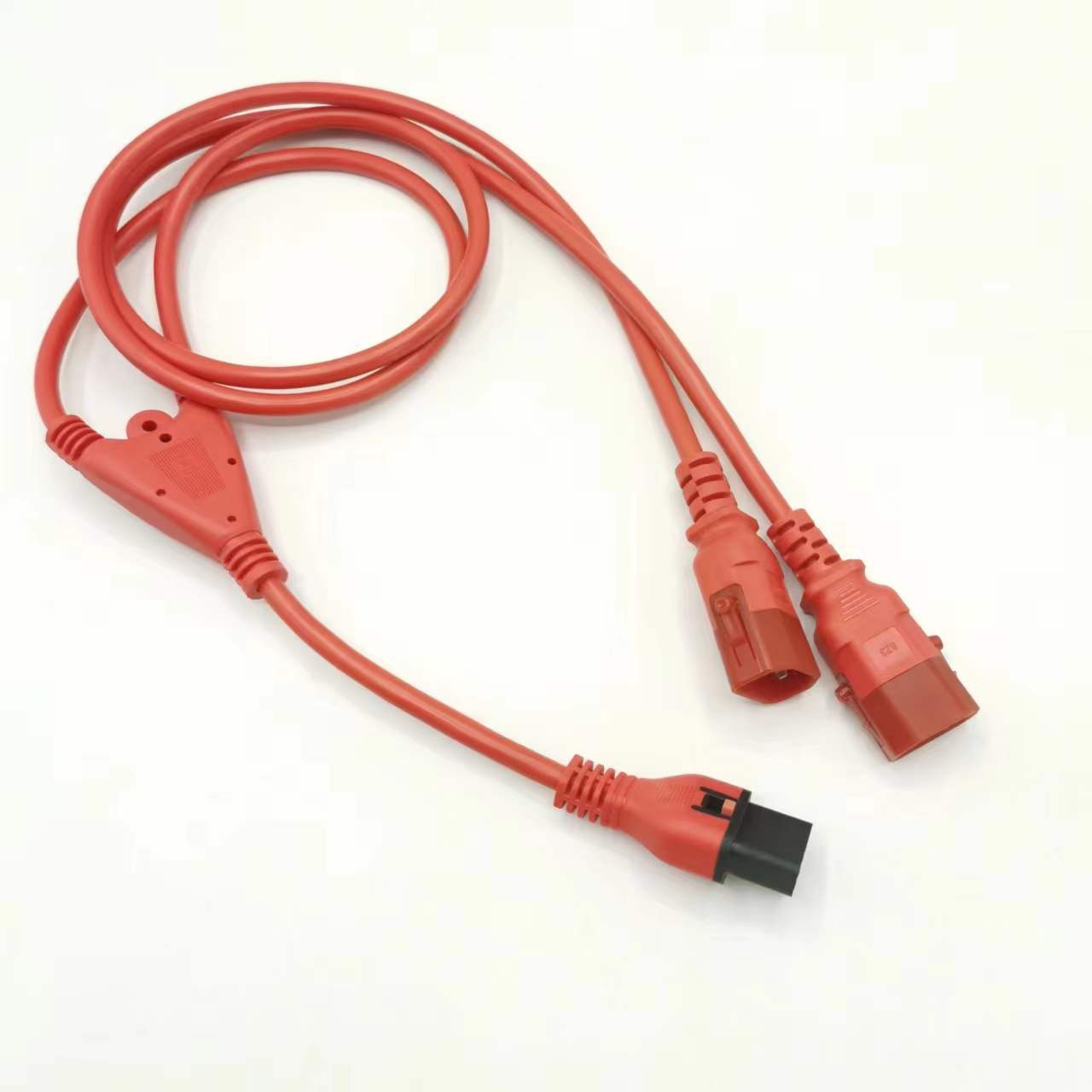 供应C13转C14带锁品字尾一分二电源延长线PDU电脑品字尾连接线