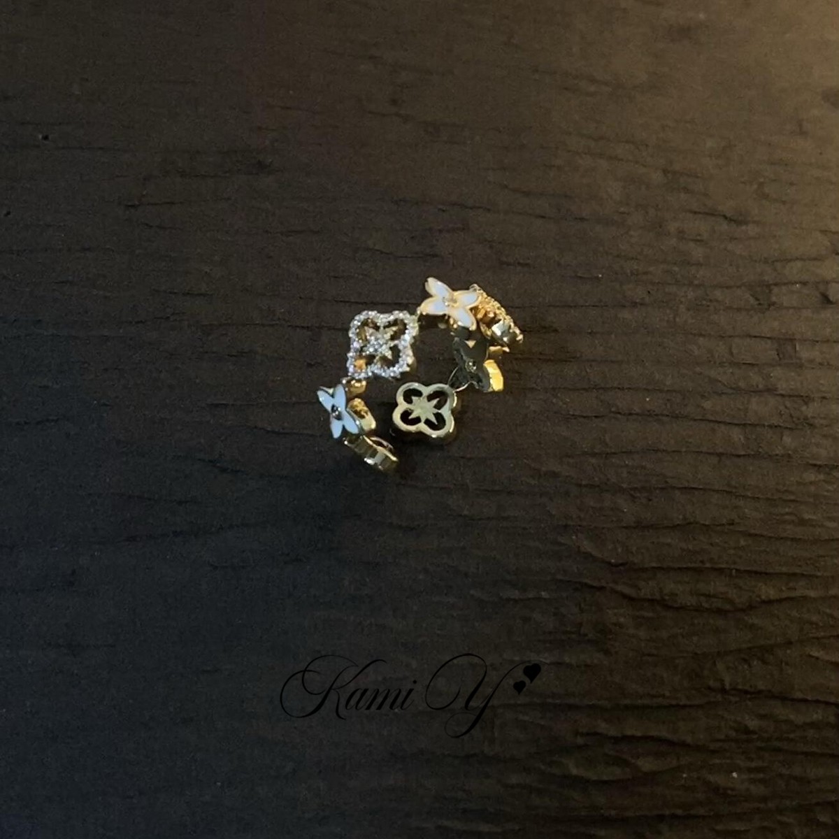 Hollow Sparkling Diamond Dripping Glaze Four-Leaf Flower Ring for Women Ins Niche Design Accessible Luxury High Fashion Exquisite Open Ring