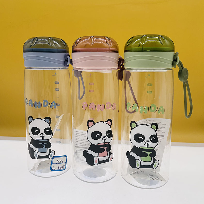 Domeido 1630PC de plástico taza de agua deportes al aire libre botella de agua portátil Panda de dibujos animados botella de agua taza de espacio con escala
