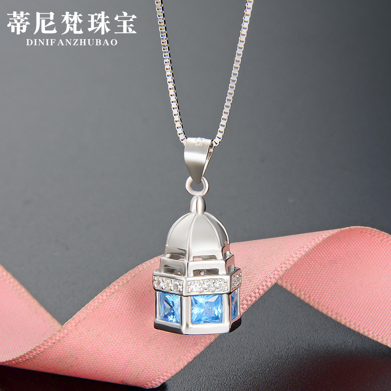 Estilo simple accesorios populares colgante estilo japonés y coreano s925 Cadena de clavícula de cristal de plata en forma de pagoda collar elegante de las mujeres