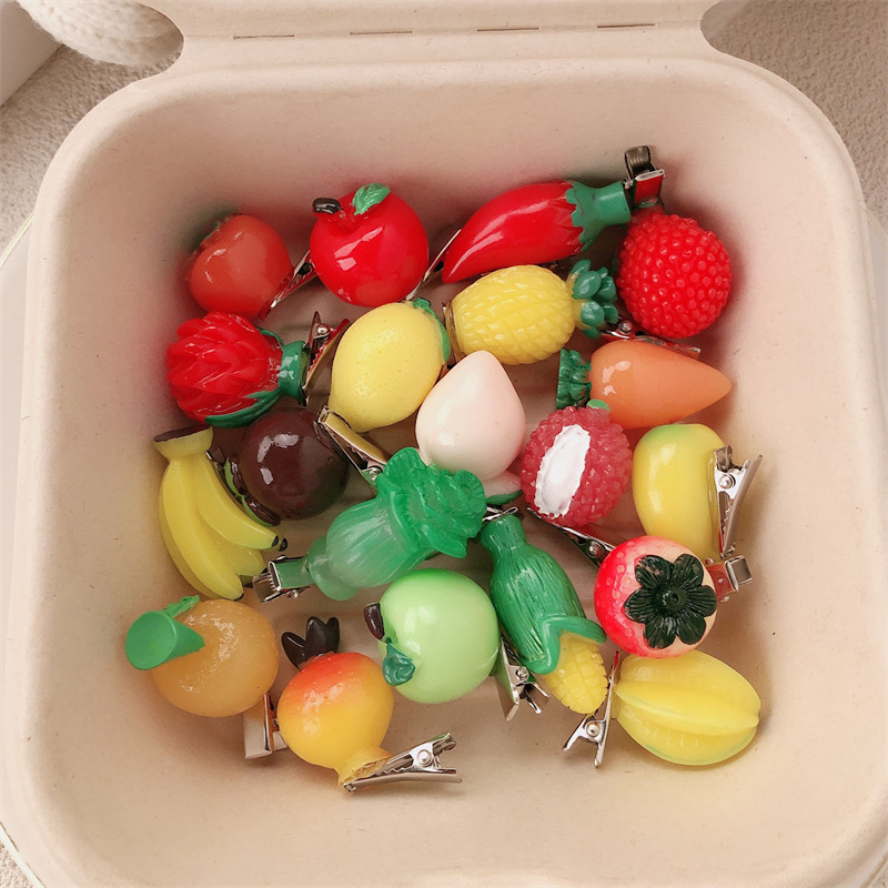 Horquilla de fruta de simulación creativa, juego de comida, fresa, durian, horquilla de granada, lindo clip lateral de resina, divertido accesorio para el cabello de melocotón