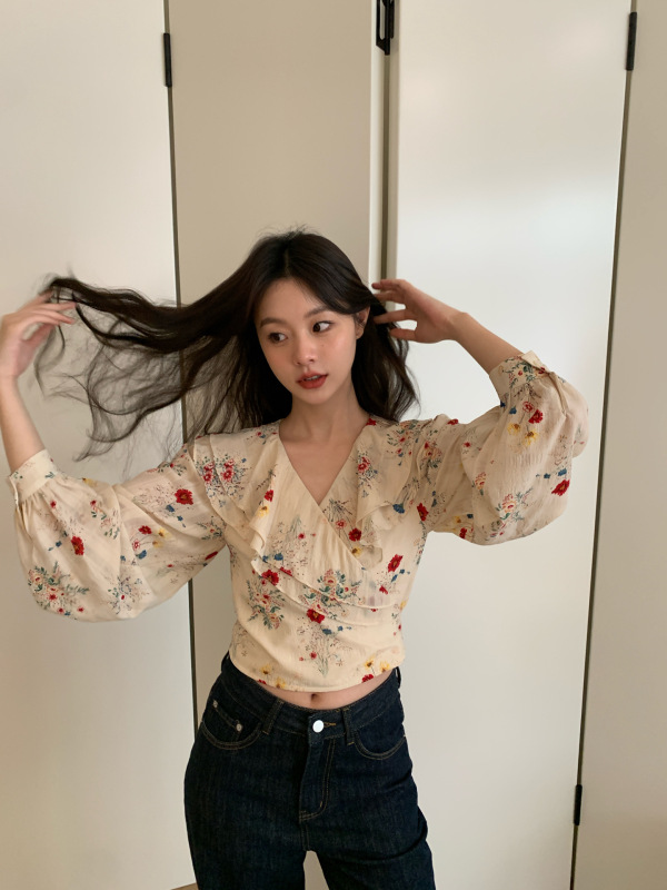 诠释美 NEWOPEN 25秋法式烂漫减龄短款绑带碎花荷叶边衬衣女F6316|undefined