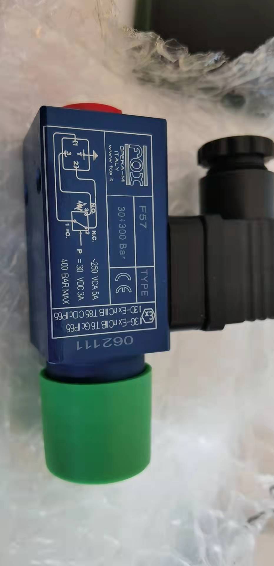 批发FOX 压力开关 F57 30-300 bar 非质量问题不允许退货