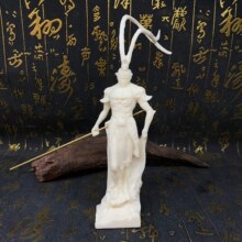 象牙果雕刻祥云漫步孙悟空齐天大圣美猴王黑神话办公桌面工艺摆件