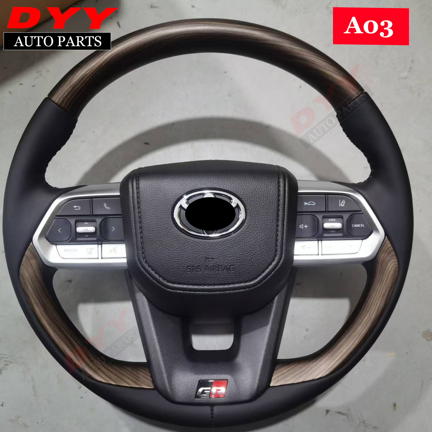 Suitable for Toyota LC300, Alphard 80 series, Hilux, Land Cruiser, Crown, wood grain steering wheel