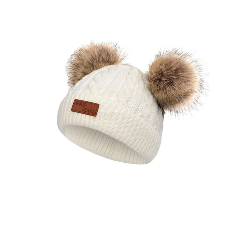 흰색 싱글 모자