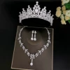 Silver white necklace