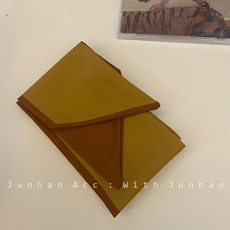 32#姜黄斜角丝巾 100-135CM.jpg