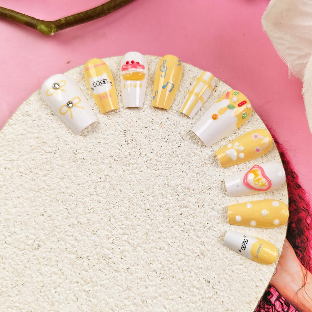 3D estereoscópico dulce viento usar uñas adorables amarillo leche blanco contraste de uñas 10 piezas de papel de tarjeta de perforación de uñas parches image 5