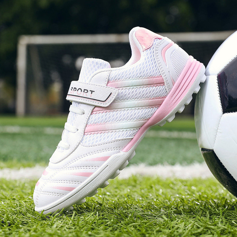 Cristiano Ronaldo and Messi Predator Children's Soccer Shoes for Boys, Students, Kids, with Velcro, Breathable Tf Cleats, Training Shoes for Girls Cristiano Ronaldo and Messi Predator Children's Soccer Shoes for Boys, Students, Kids, with Velcro, Breathable Tf Cleats, Training Shoes for Girls