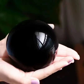 水晶工艺品;天然水晶手饰;天然水晶半成品饰品
