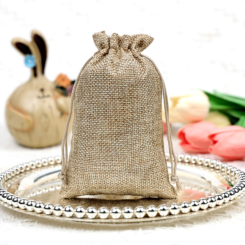 7х9 см; этот цвет конопли