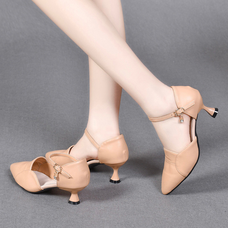 Màu mơ cao gót 5 cm
