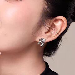 新商品の不規則な島のピアス新年の女性のイヤリングは軽くて高級感があります。