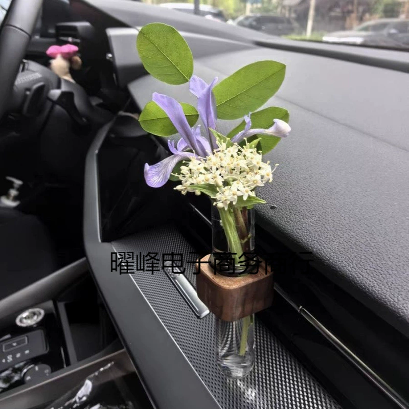 Автомобильная ваза для выхода воздуха, цветочная композиция, ароматерапия, парфюмерные украшения, центральная консоль, гидропоника, украшения для автомобиля из цельного дерева, модель пары