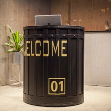 ���I�L�͹����y̨��̨���ӭ�ę���b��ǰ̨С��̨�FˇС�Ӵ�̨