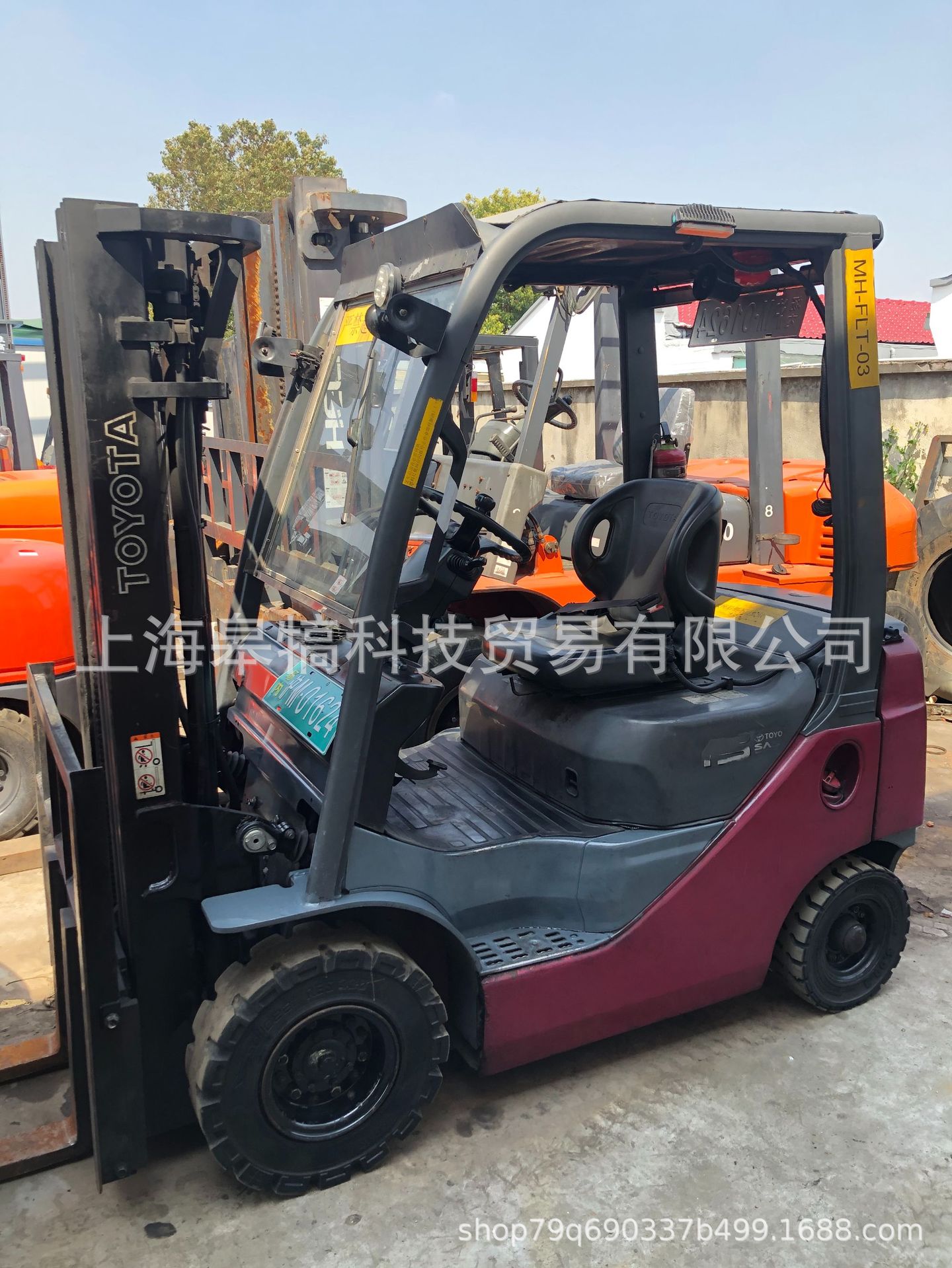 丰田1.5吨叉车 日本原装叉车1.5吨 小型叉车  二手叉车柴油