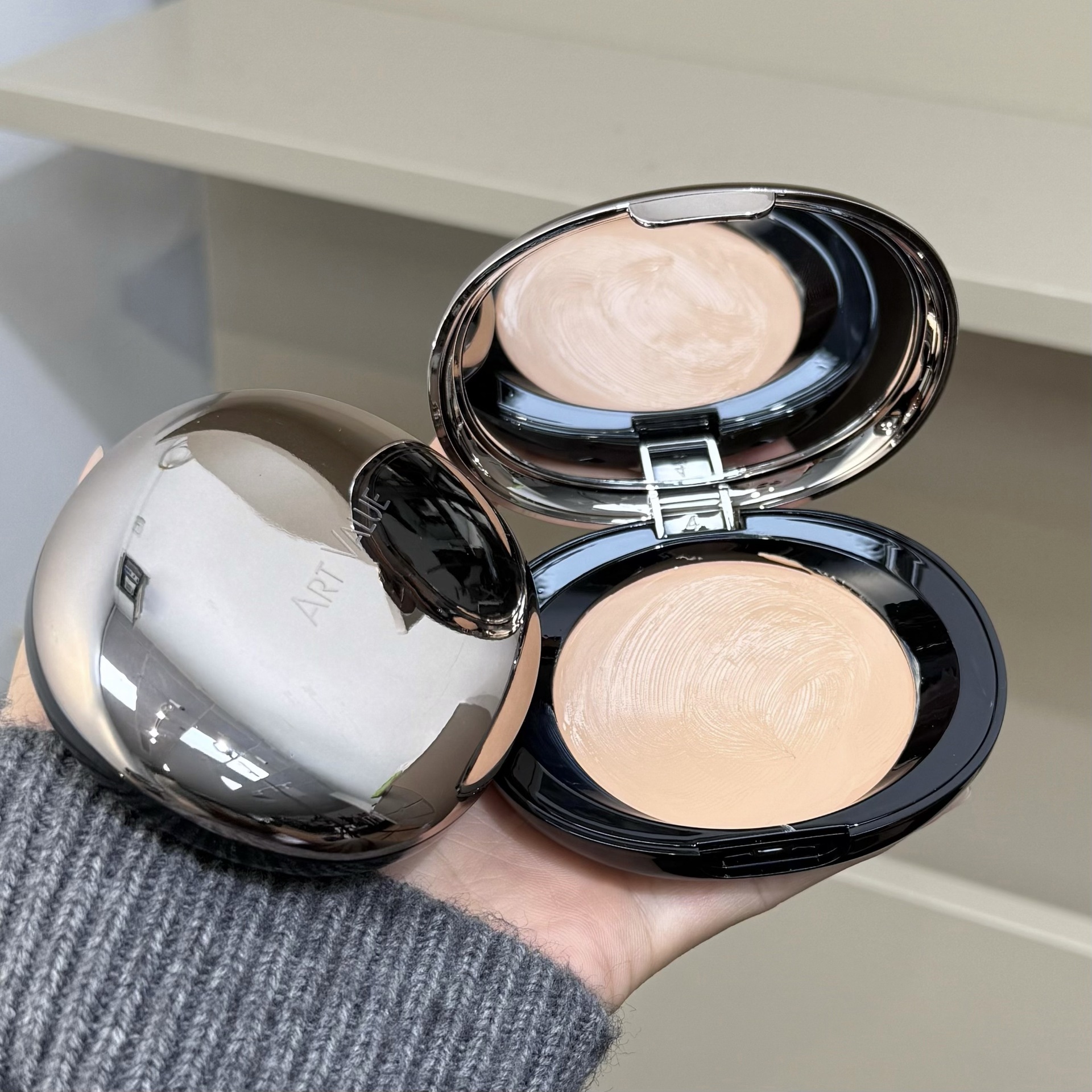 Art Value Floral Velvet Foundation Concealer Hidratante para cubrir las manchas de acné, círculos oscuros concealer base