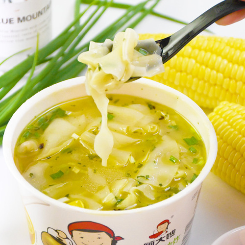 Mrs. Gu's wonton bone soup 73g, shrimp clear soup, no-cook hand-made wontons, mixed noodles with red oil dough