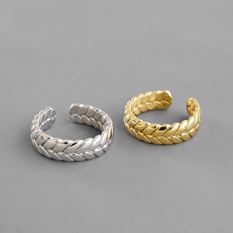 2021 New Exquisite Woven Chain Ring Womens Fashion Simple Style Niche Design Open Index Finger Ring Trendypicture12