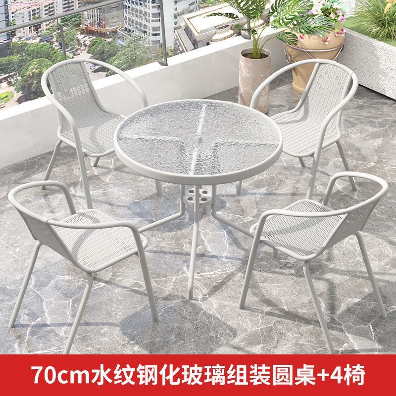 70개 조립 원형 테이블 + 흰색 통풍 의자 4개