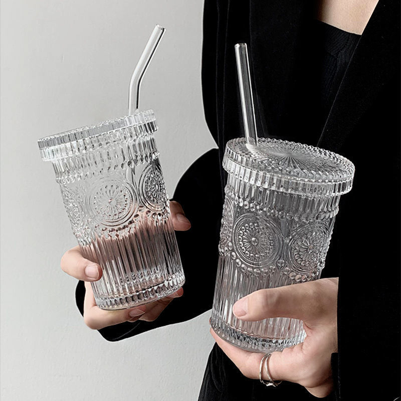 Retro straw solar-powered with glass