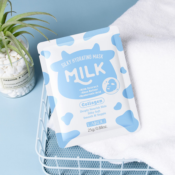 moisturizing face mask for skin care
