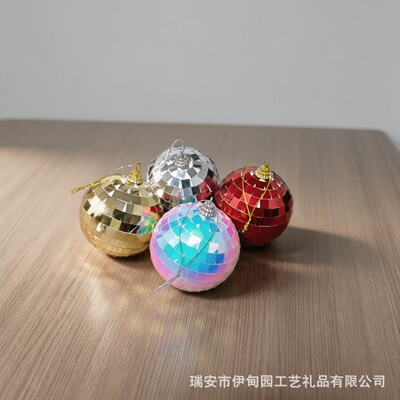 [跨境8cm迪斯科球反光镜面圣诞球酒吧派对装饰挂饰多色可选]
