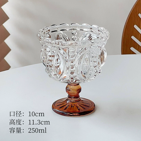 Amber wineglass, 250 ml