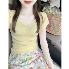 夏季网红小个子茶系穿搭黄色上衣半身裙气质轻熟修身显瘦两件套装