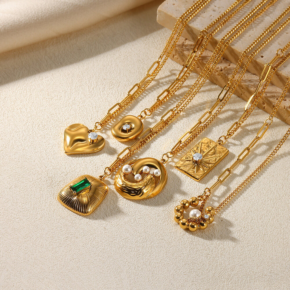 Collier en acier inoxydable doré avec perles et zircons, style vintage, pendentif texturé en forme de cœur, résistant à la lumière et tendance_voghion.com