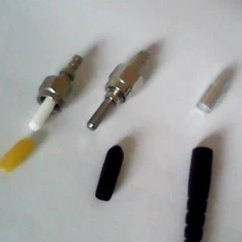 光纤连接器;光纤跳线;连接器