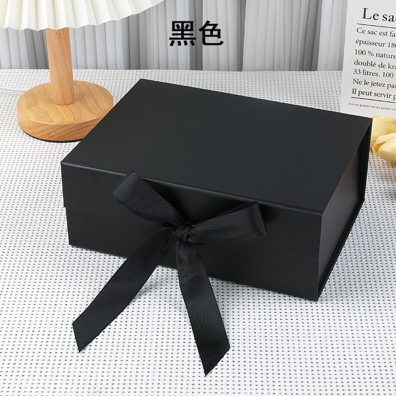 Caja plegable en stock al por mayor cajas de regalo de cumpleaños de viento caja de absorción caja de regalo plegable transfronteriza una pieza