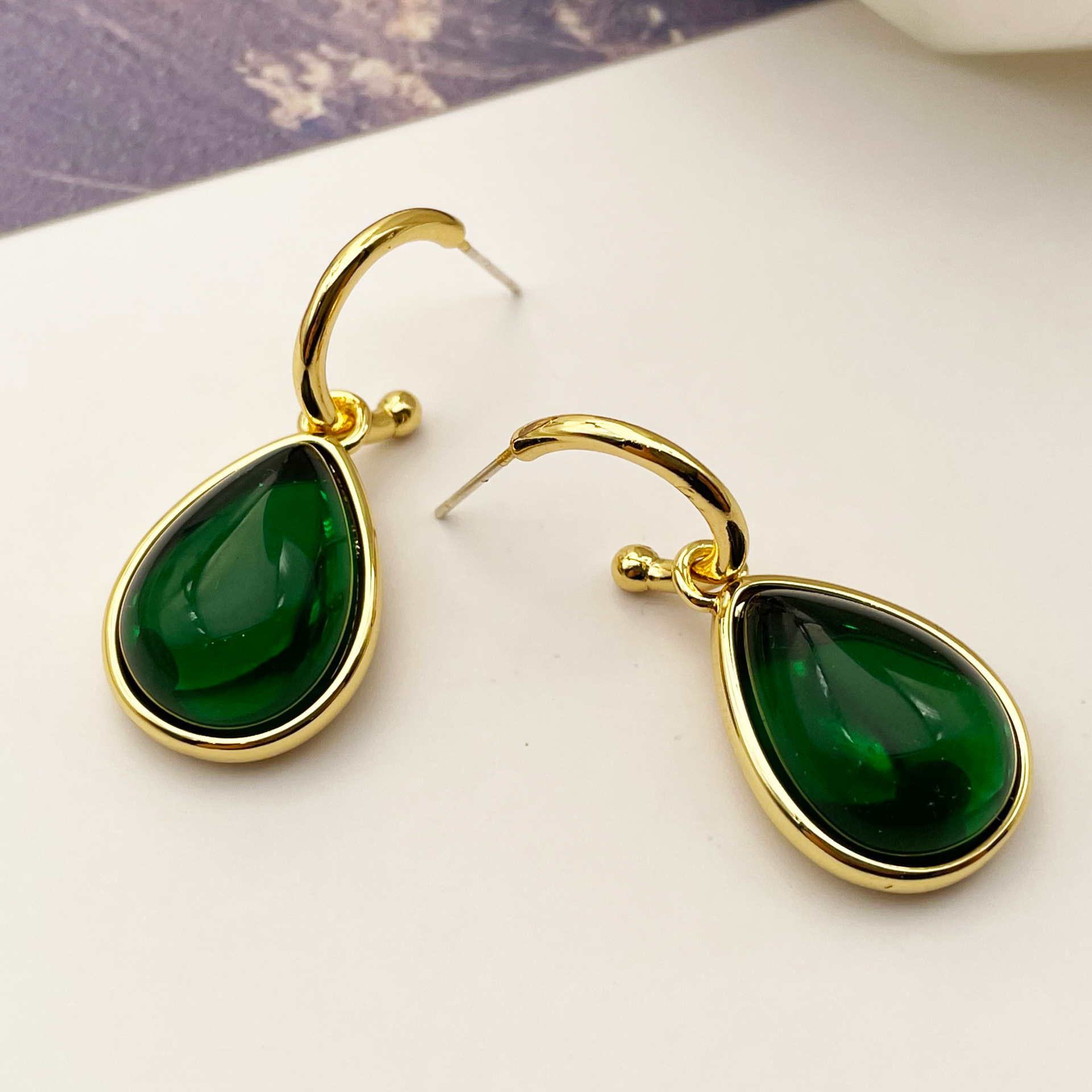 Designer style retro water drop grandmother emerald earrings with a high-end feel, light luxury, and niche design. Medieval earrings_voghion.com