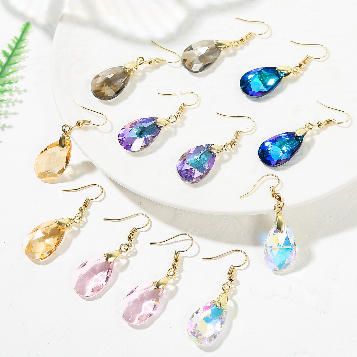 12g Weight Drop Earrings Classification 1 Pair Quantity Fashion Water Droplets Heart Shape Crystal Plating Women's Drop Earrings 1 Pair