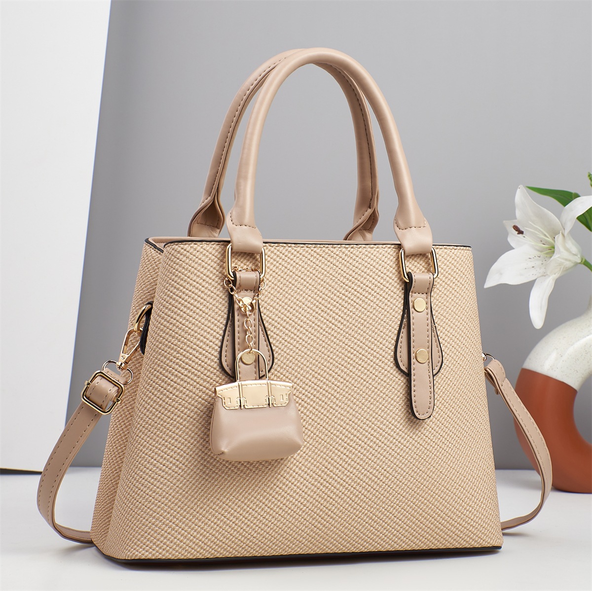 Verano todo-fósforo moda de un solo hombro nuevo bolso de mensajero para mujer 2025 bolso de madre bolso de fábrica atmosférico bolso de mujer