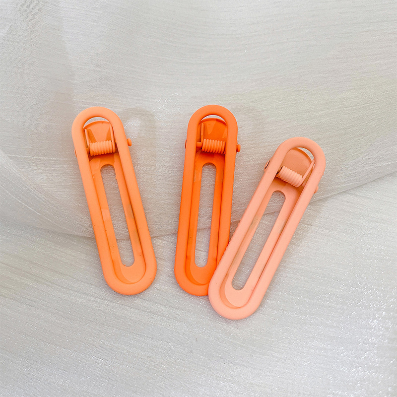 La nueva horquilla de dopamina rosa, la horquilla de flequillo lateral de alta calidad, los accesorios para el cabello de principios de primavera dulces y lindos, la pinza lateral de todo fósforo