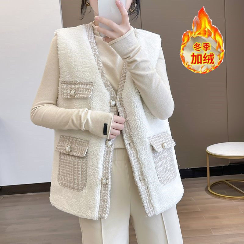 Chubby Girls Chanel Style Lamb Plush Vest Autumn and Winter New Tweed Stitching Vest Waistcoat Fashion Coat Women Chubby Girls Chanel Style Lamb Plush Vest Autumn and Winter New Tweed Stitching Vest Waistcoat Fashion Coat Women