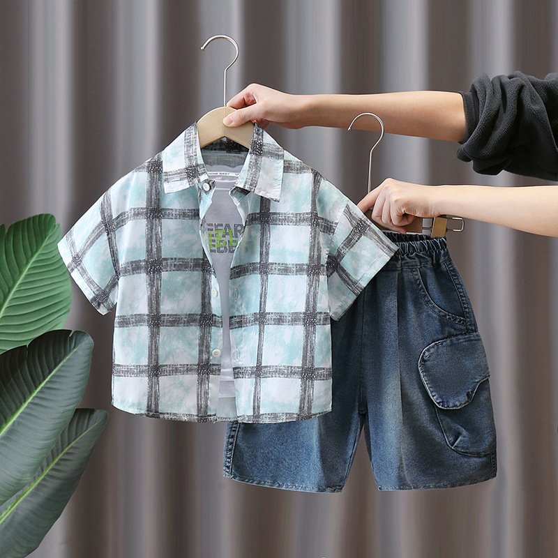 7314 Traje de verano para niños 2025 Nueva camisa a cuadros de manga corta Ropa de verano para niños guapos Traje de tres piezas de moda Verano