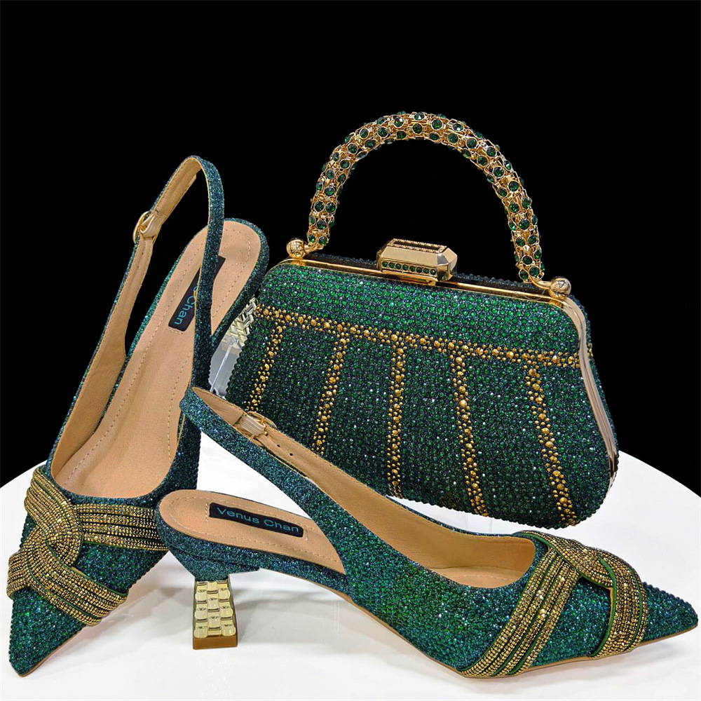 Set for events pointed-toe
