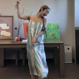 法式条纹冰丝吊带睡裙女款夏季新款高级感撞色露背长裙家居服睡衣