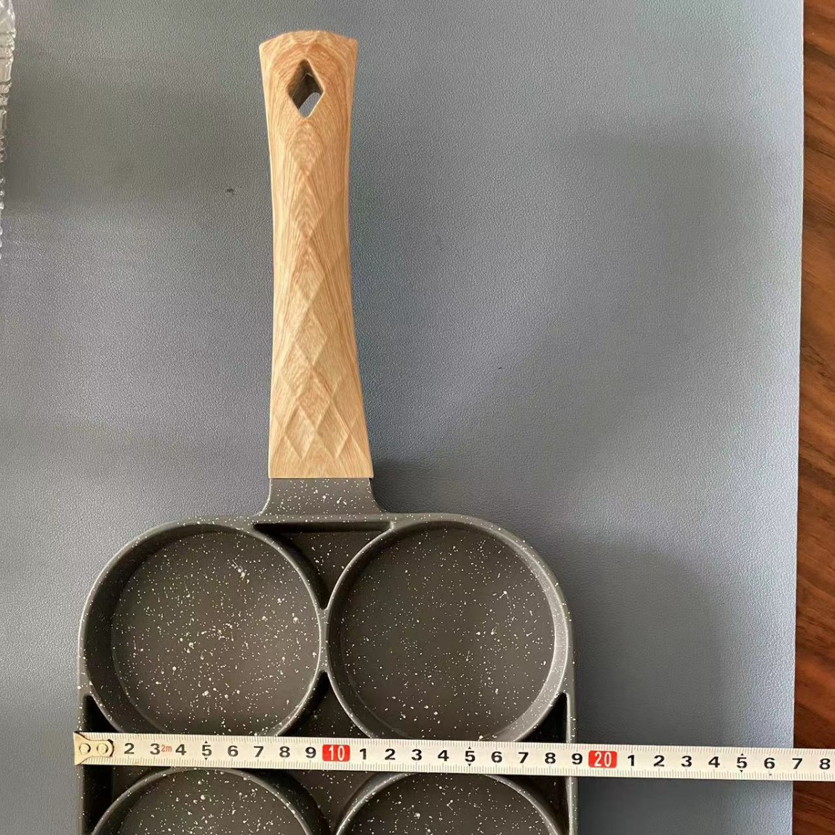 Sartén de hierro fundido de 18 cm con mango grande, sartén antiadherente de cuatro orificios para huevos, dumplings, desayuno, huevos, hamburguesas.