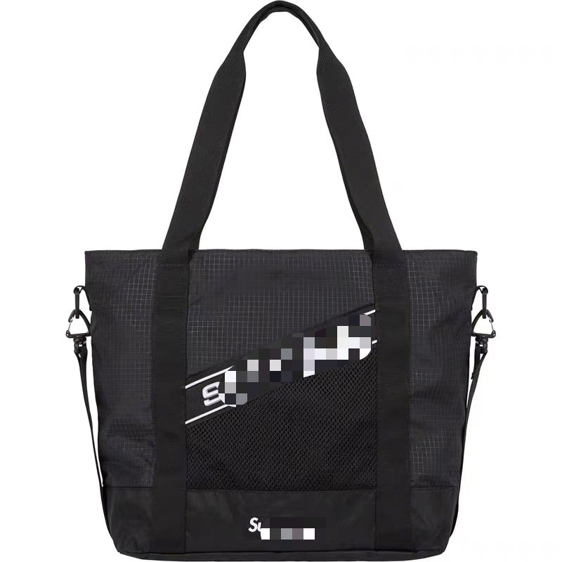 Sports capacious shoulder bag for men and women one shoulder