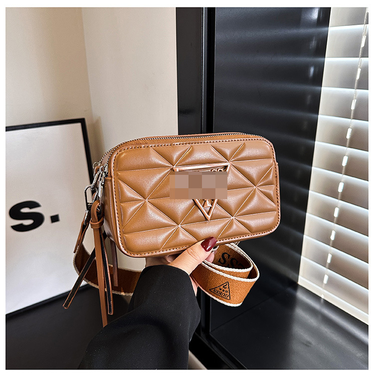 Bolso bandolera transfronterizo tendencia de moda femenina bolso de cámara de todo fósforo sentido de alta gama casual correa de hombro con bordado de rombo pequeño bolso cuadrado