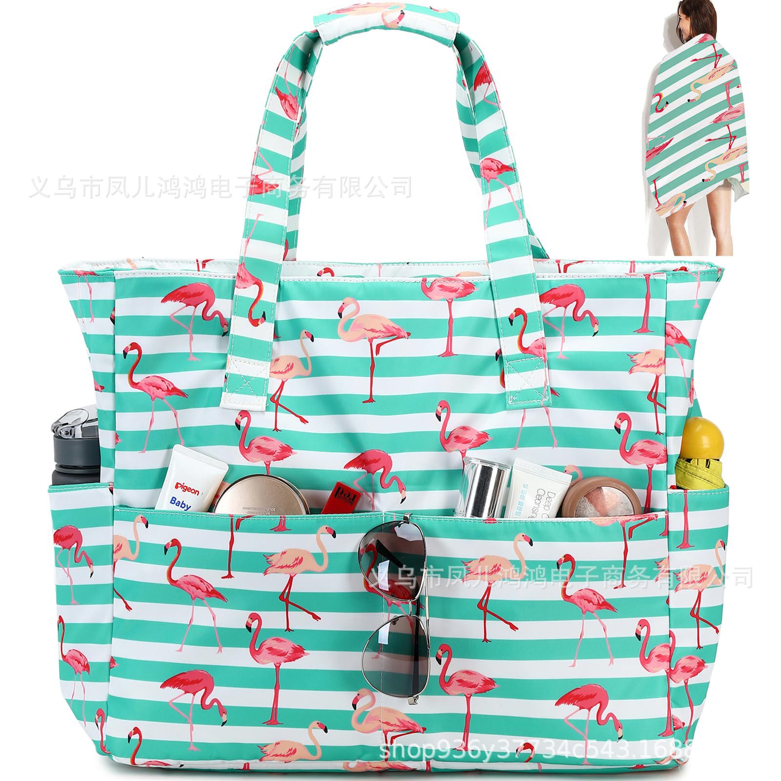 녹색 바닥 플라밍고