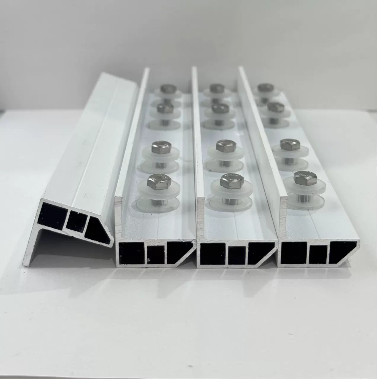 兴姆隐形防护网轨道批发居家不锈钢丝安全网学校宿舍隐形防盗网