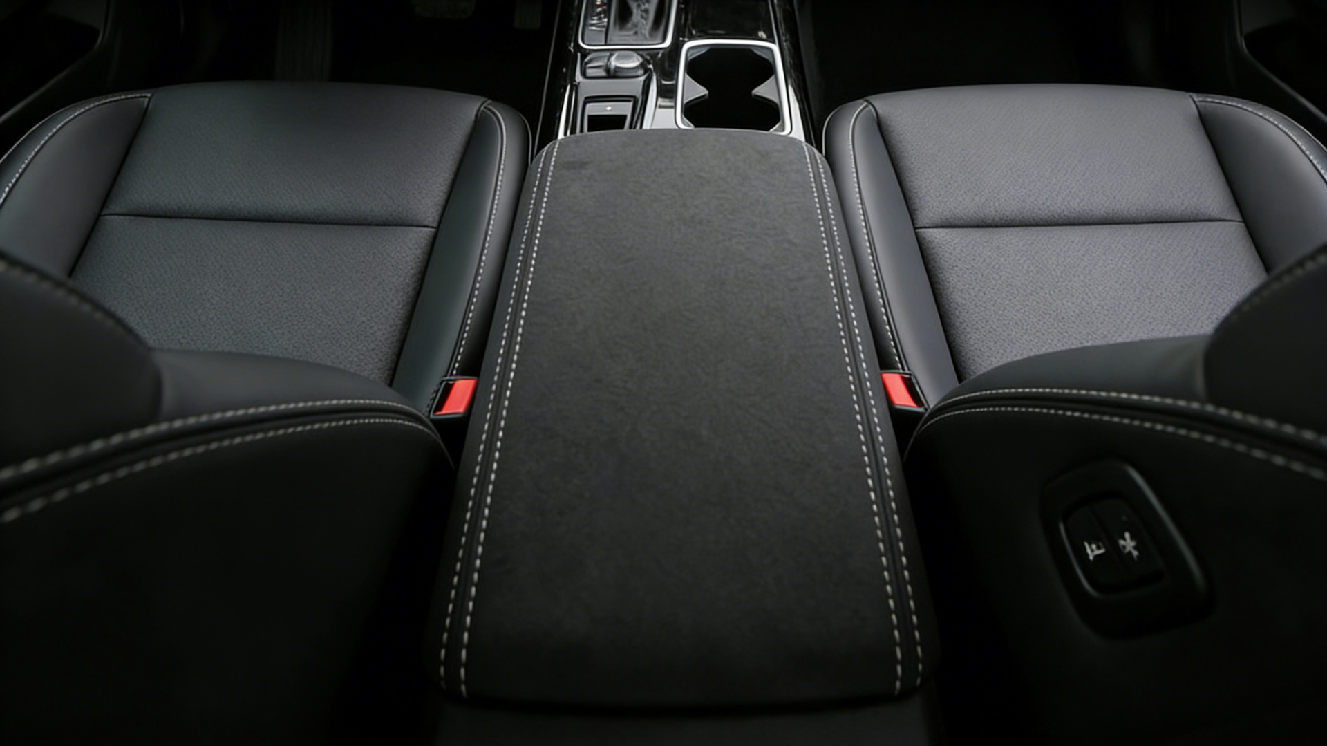 Suitable for 24-26 Models of the Ninth-Generation Camry Armrest Box Cover, Microfiber Leather Armrest Box Protective Cover, Wear-Resistant and Dirt-Resistant