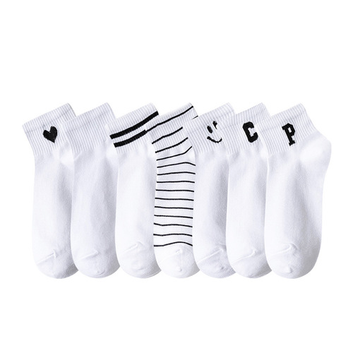 Women's Short Socks Summer White Sports Knee-High Socks, Outwear Trendy Lettered Crew Socks, Dropshipping One Piece